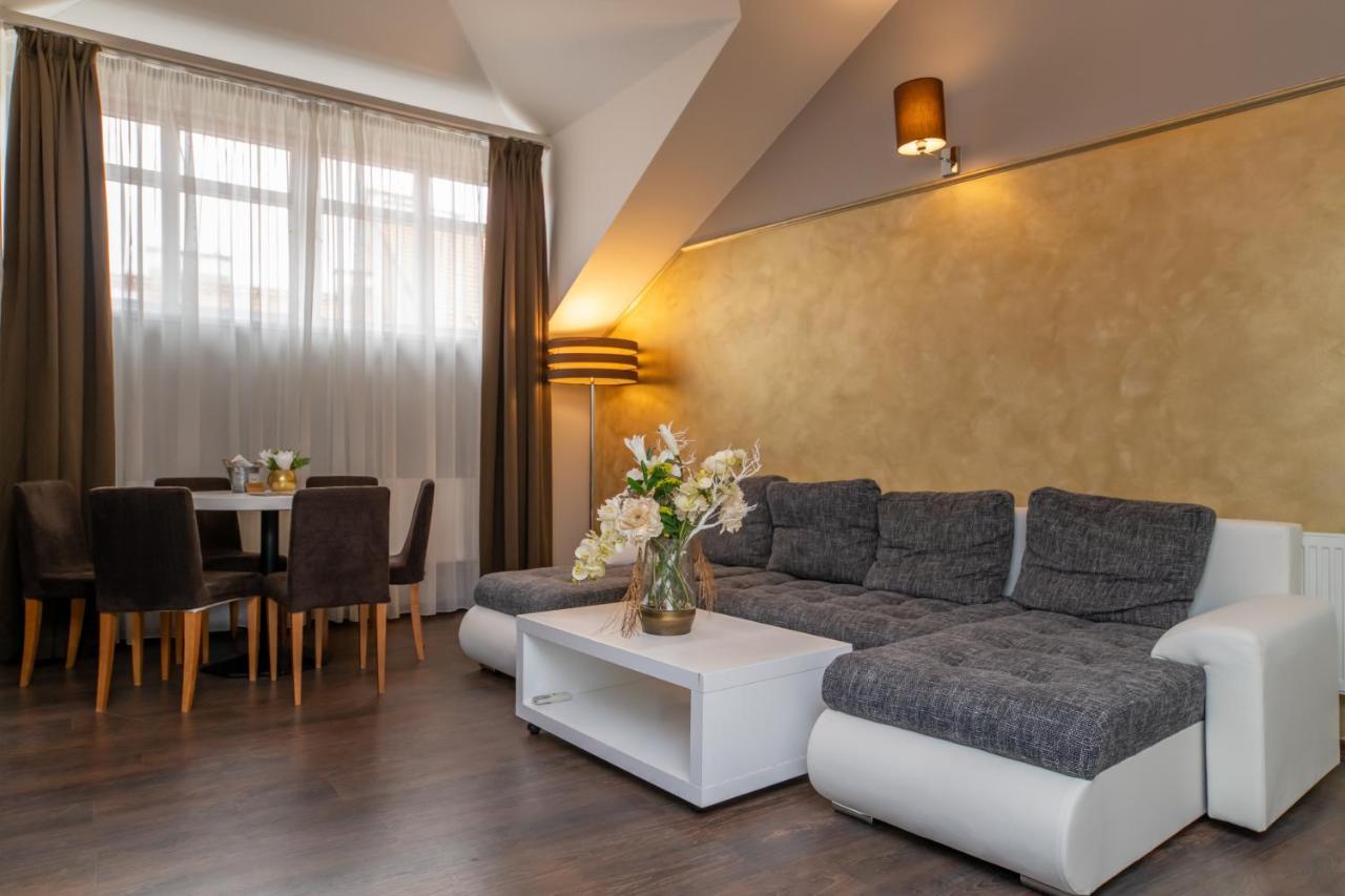 Emporio Prague Apartments Екстериор снимка